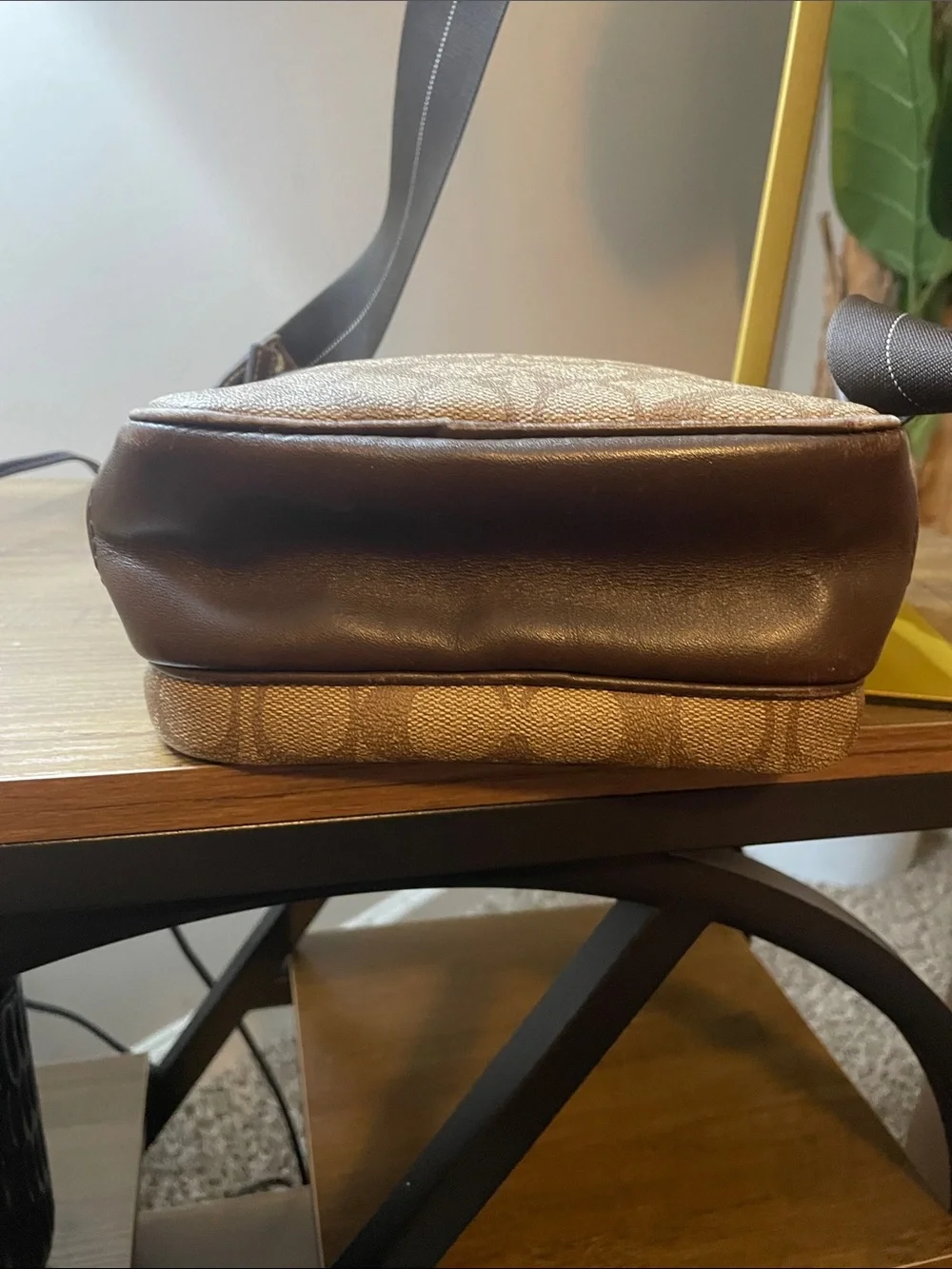 Coach compact messenger